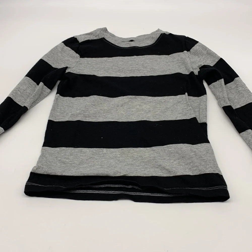 Two Piece Bundle -Old Navy Red & Gray and Black & Gray Long Sleeve Shirts size 5
